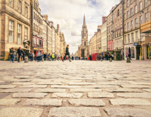 Clear and quiet day at The royal Mile