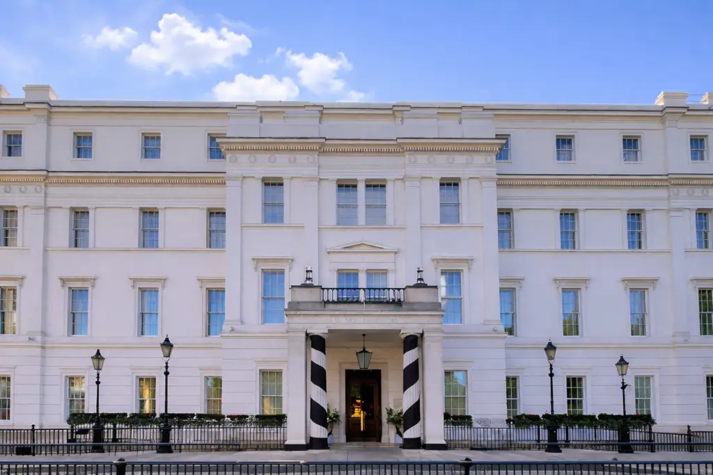 the lanesborough chauffeur service london s premier luxury travel The Lanesborough Chauffeur Service – London’s Premier Luxury Travel